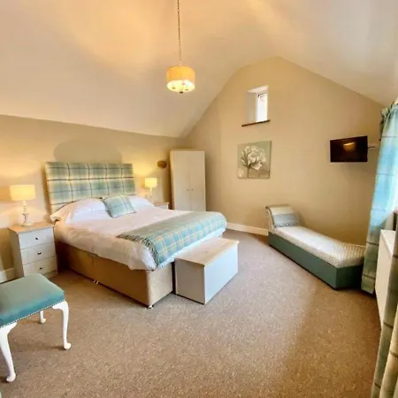 Stunning Barn Minutes From The District *