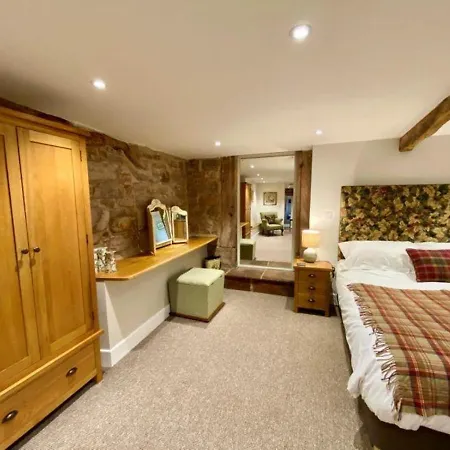 Stunning Barn Minutes From The District *